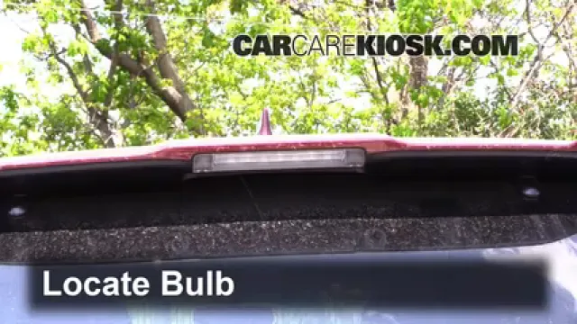 2014 Toyota Highlander LE 3.5L V6 Éclairage Feu de freinage central (remplacer l'ampoule)